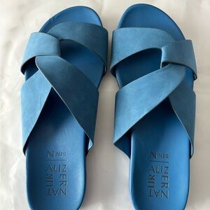 Like New! Naturalizer Blue Women's Sandals 9W